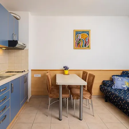Apartman Sunny Ii Makarska