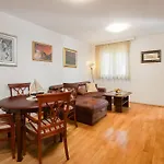 Apartment Sunny Ii Makarska