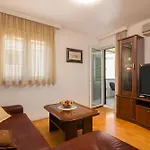 Apartment Sunny Ii Makarska