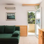 Sunny Ii Apartment Makarska